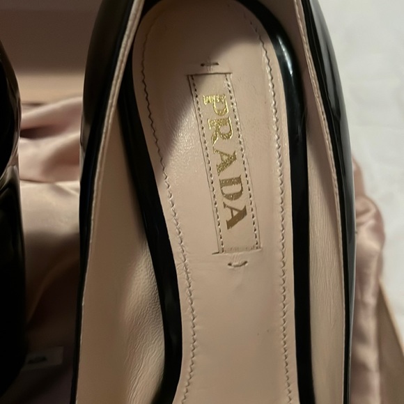 PRADA Black Pump Bow Patent Leather Open Toe Stiletto Heels 39 Europe size 8 US - Picture 5 of 15
